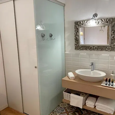 Bed & Breakfast Wine&cooking Penedès 3*